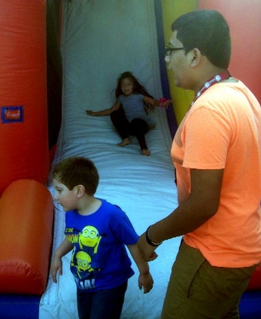 Parroquia de picnic y Subasta Silenciosa 2014